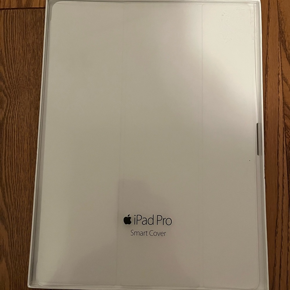 Official apple iPad pro smart cover-White